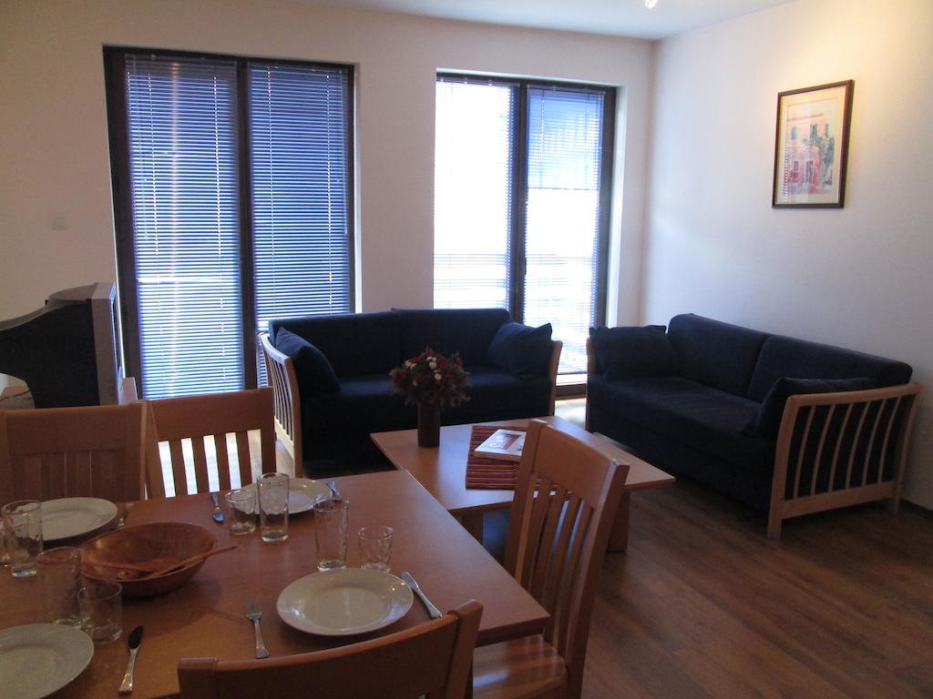 Gramadeto Complex Alexander Services Apartments 반스코 외부 사진
