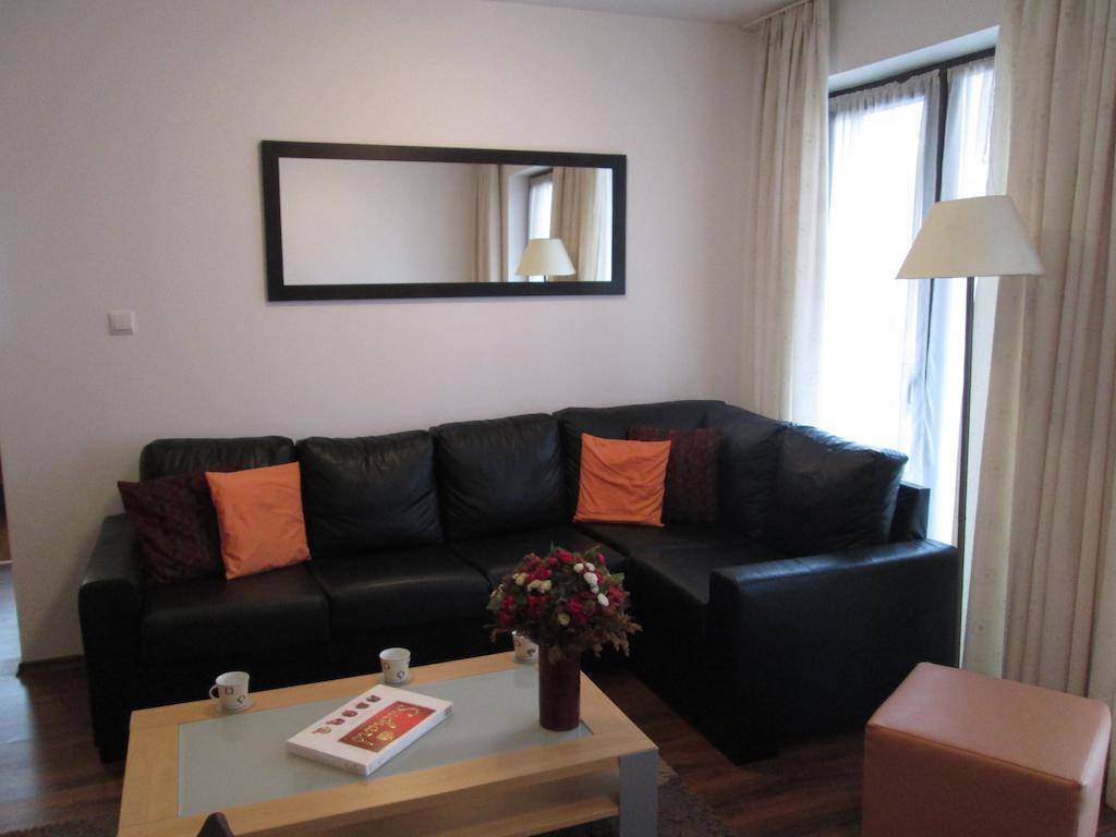 Gramadeto Complex Alexander Services Apartments 반스코 객실 사진