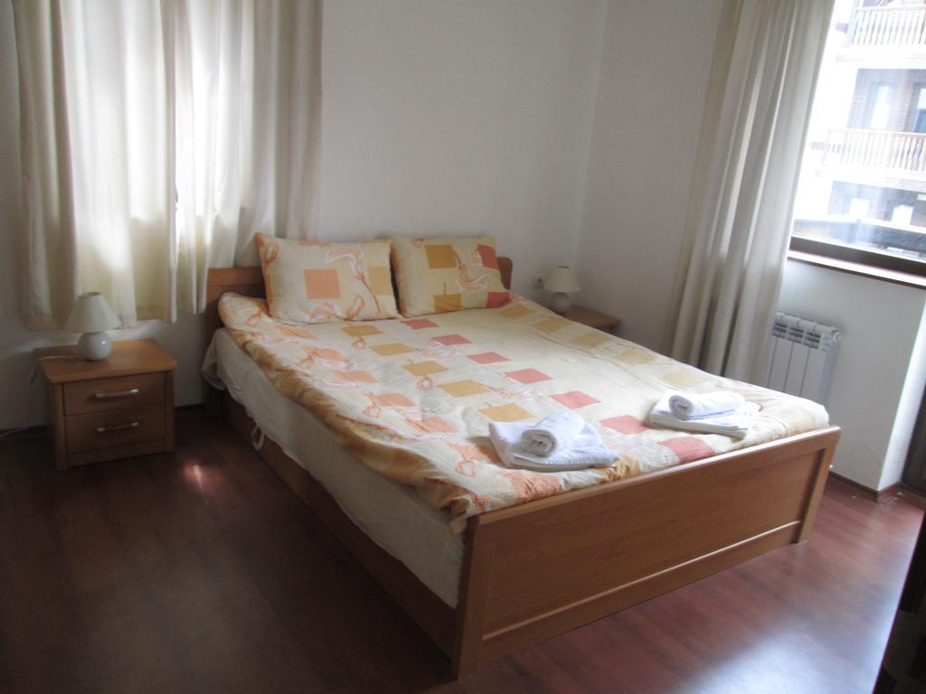 Gramadeto Complex Alexander Services Apartments 반스코 외부 사진